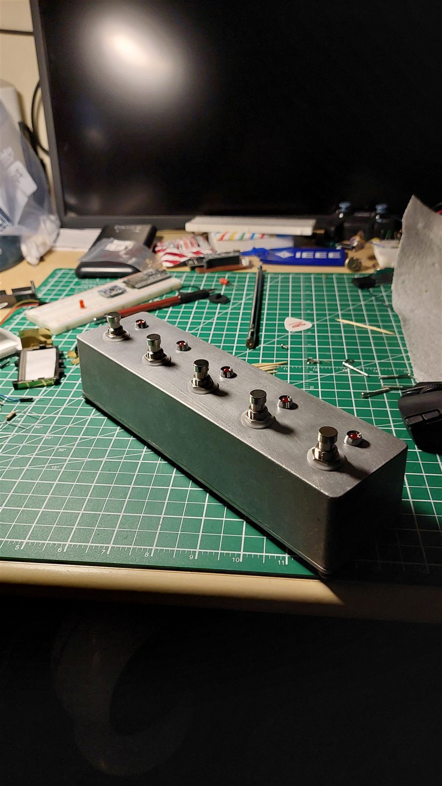 ESP32-S3 MIDI pedalboard with five footswitches